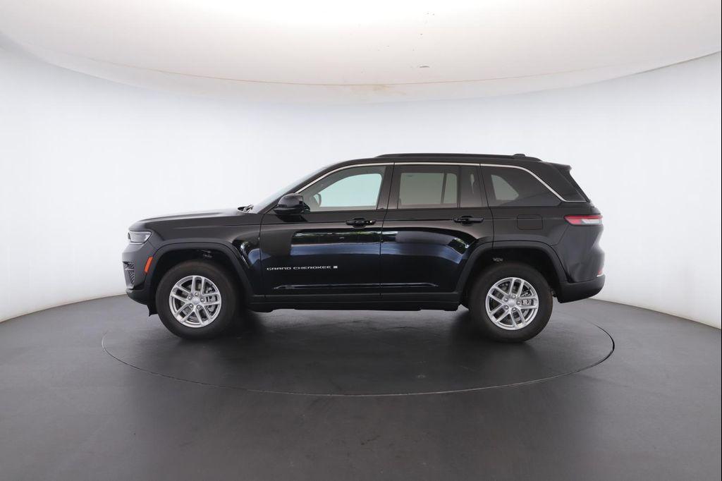 new 2025 Jeep Grand Cherokee car