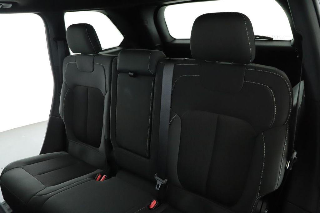 new 2025 Jeep Grand Cherokee car