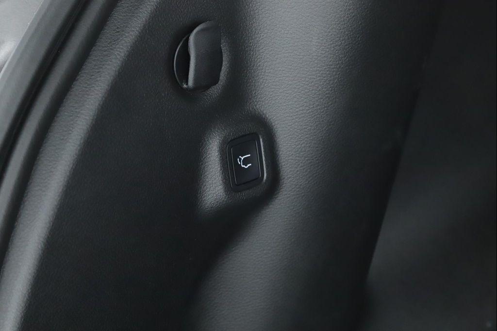 used 2023 Jeep Compass car, priced at $26,900