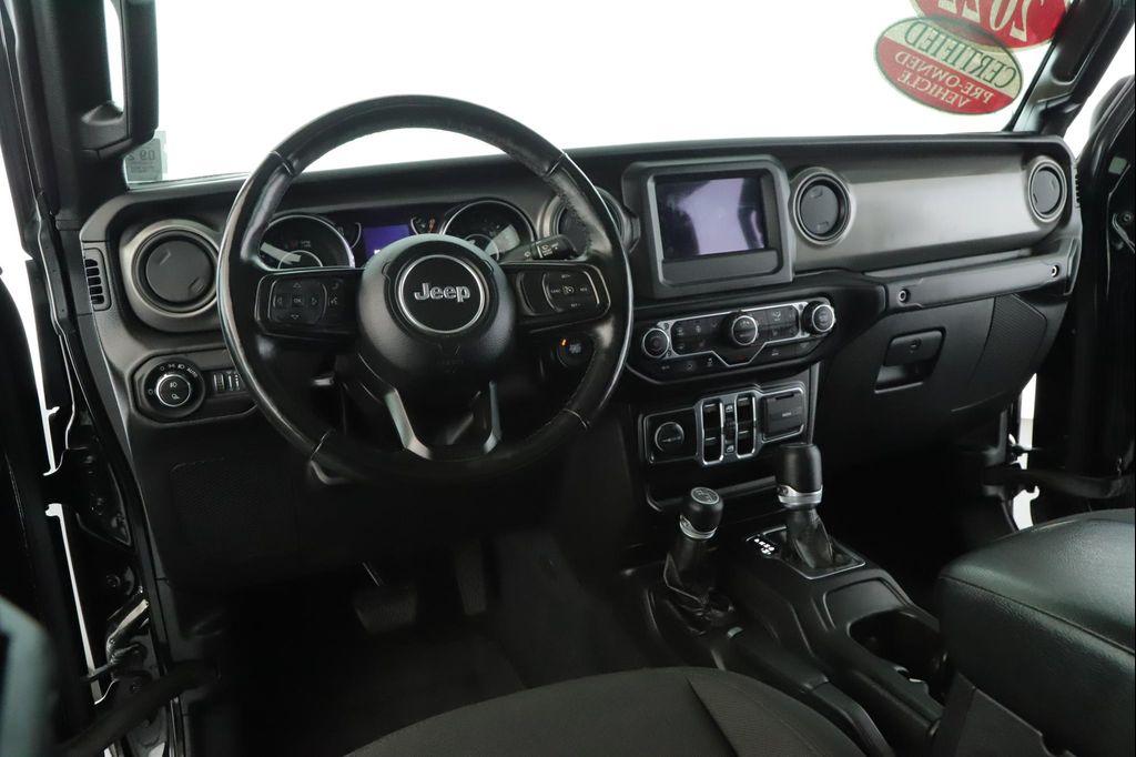 used 2022 Jeep Gladiator car, priced at $26,900