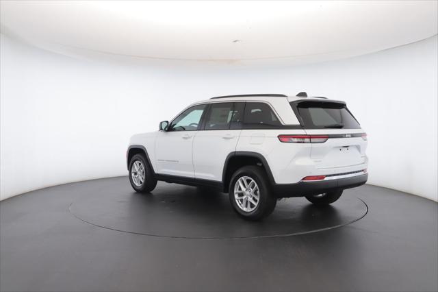 new 2024 Jeep Grand Cherokee car, priced at $41,580