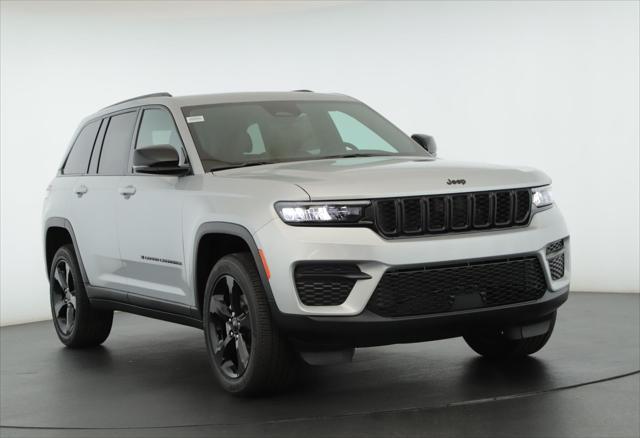 new 2025 Jeep Grand Cherokee car