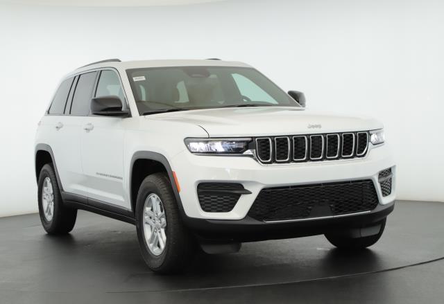 new 2024 Jeep Grand Cherokee car, priced at $40,830