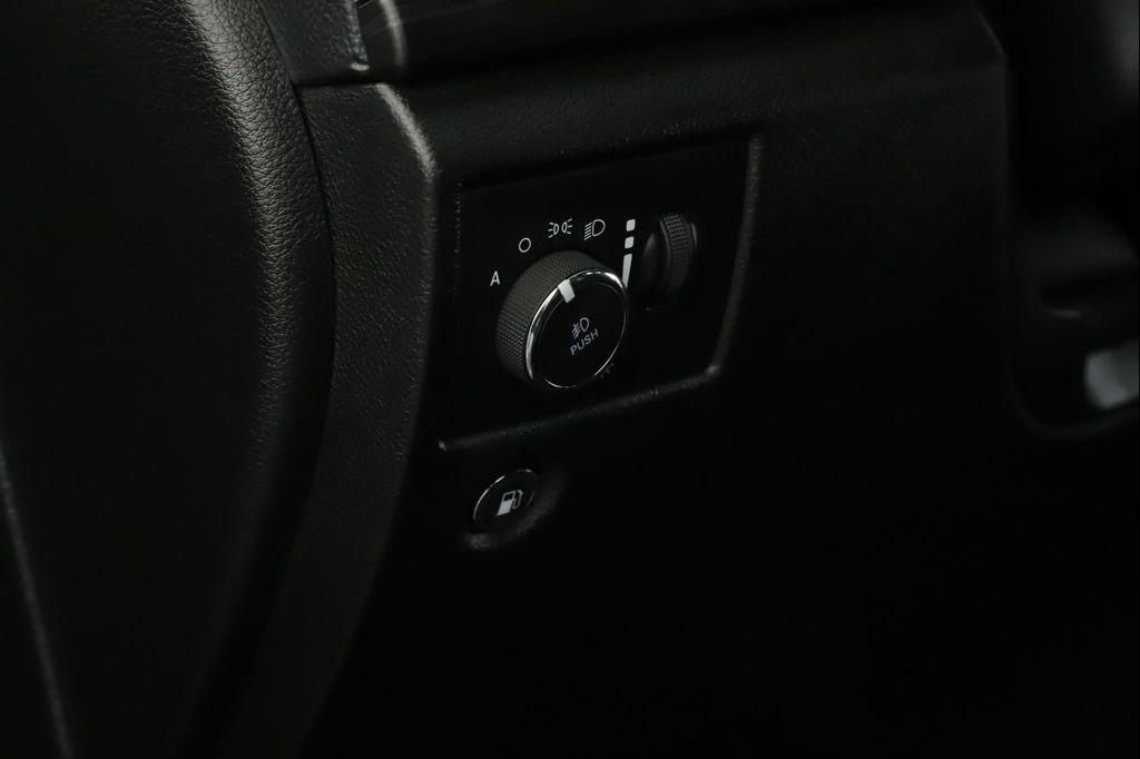 used 2021 Jeep Grand Cherokee car, priced at $21,900