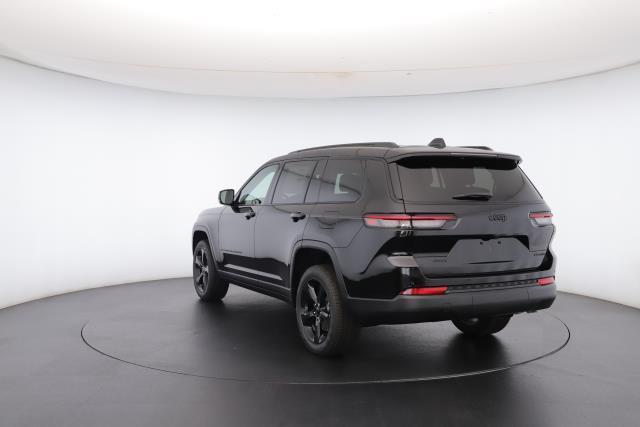 new 2025 Jeep Grand Cherokee L car