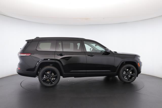 new 2025 Jeep Grand Cherokee L car