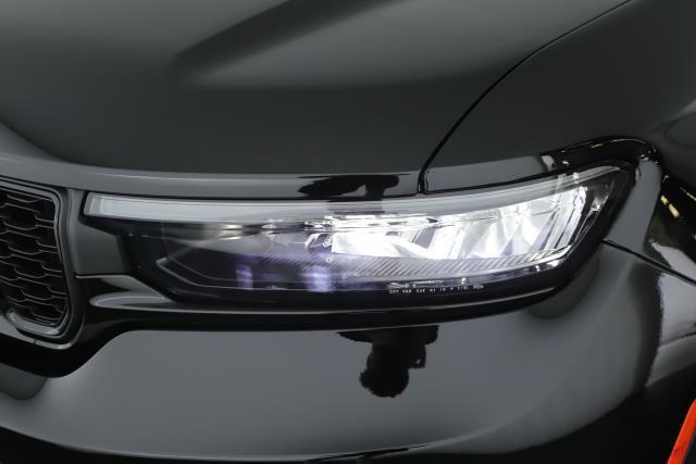 new 2025 Jeep Grand Cherokee L car