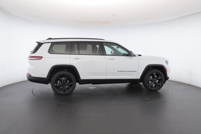 new 2025 Jeep Grand Cherokee L car