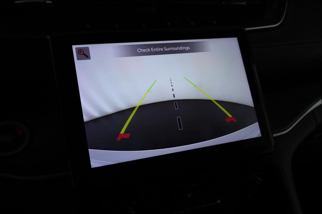 used 2023 Jeep Grand Cherokee car, priced at $35,900