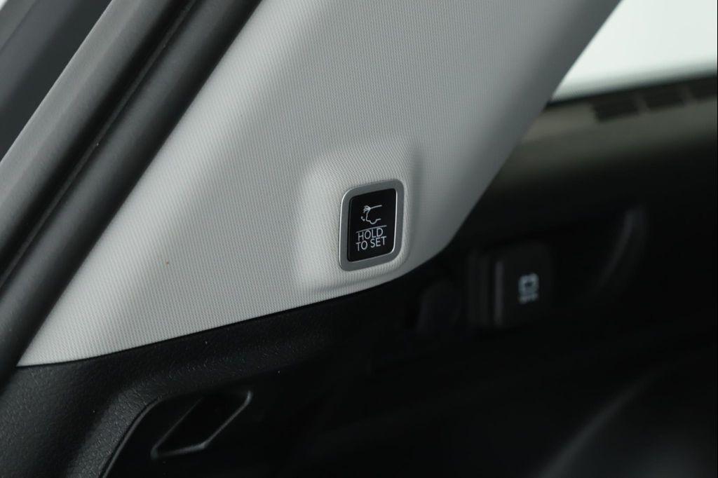 used 2023 Jeep Grand Cherokee car, priced at $35,900