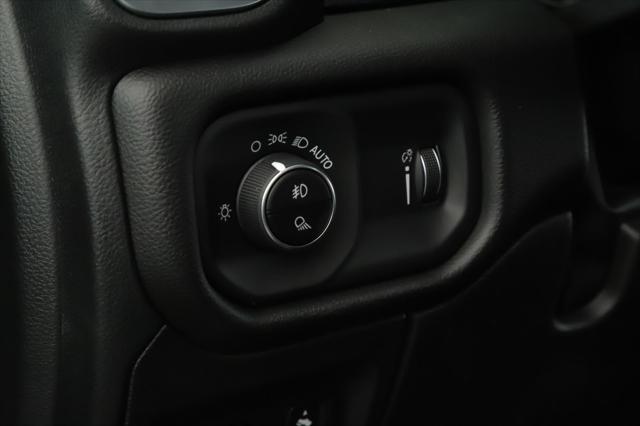 new 2025 Ram 1500 car, priced at $62,610
