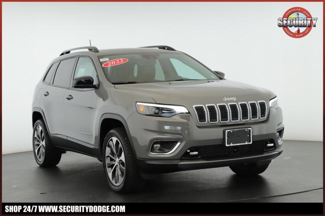 used 2022 Jeep Cherokee car, priced at $28,900