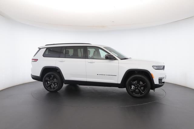 new 2025 Jeep Grand Cherokee L car