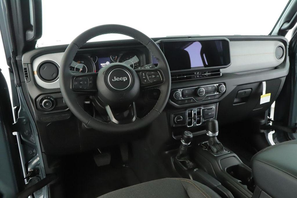 new 2026 Jeep Wrangler car