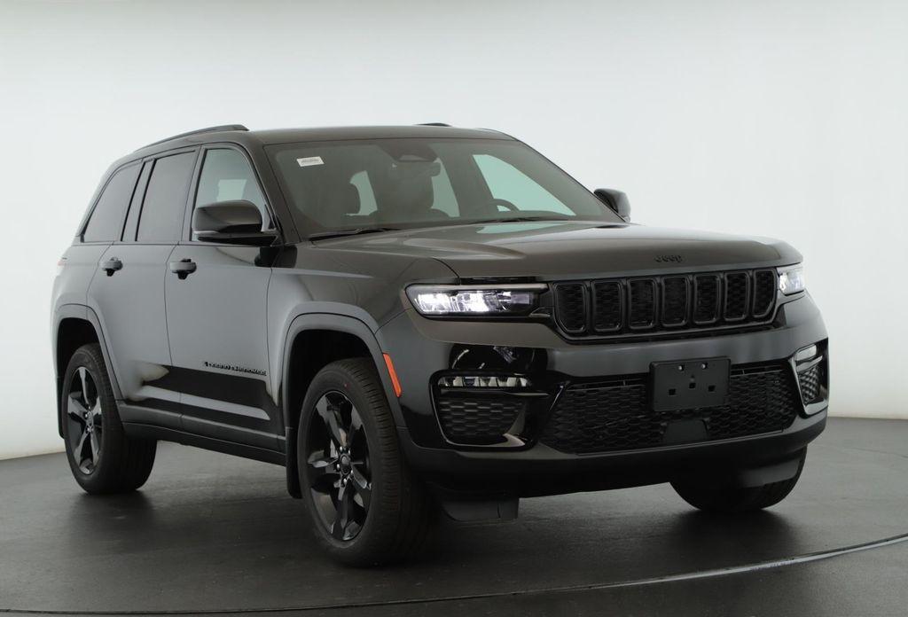 new 2025 Jeep Grand Cherokee car