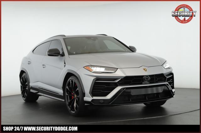 used 2022 Lamborghini Urus car, priced at $228,995