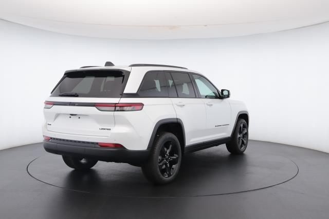 new 2025 Jeep Grand Cherokee car