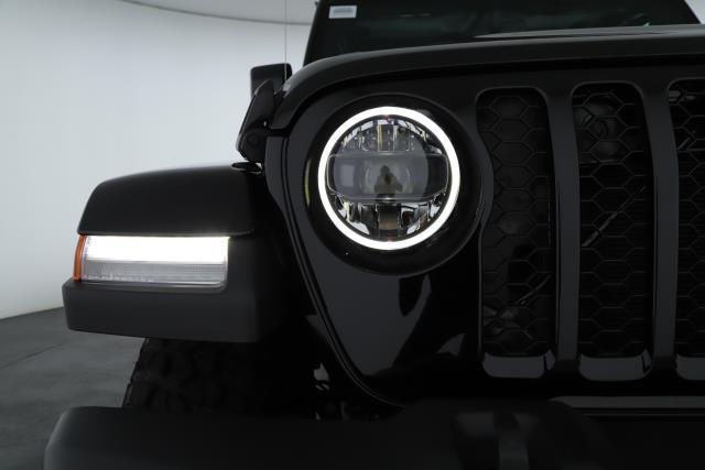 new 2023 Jeep Gladiator car, priced at $58,105