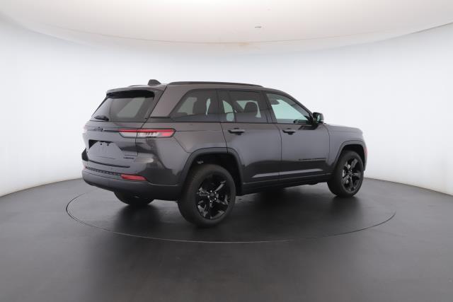 new 2025 Jeep Grand Cherokee car