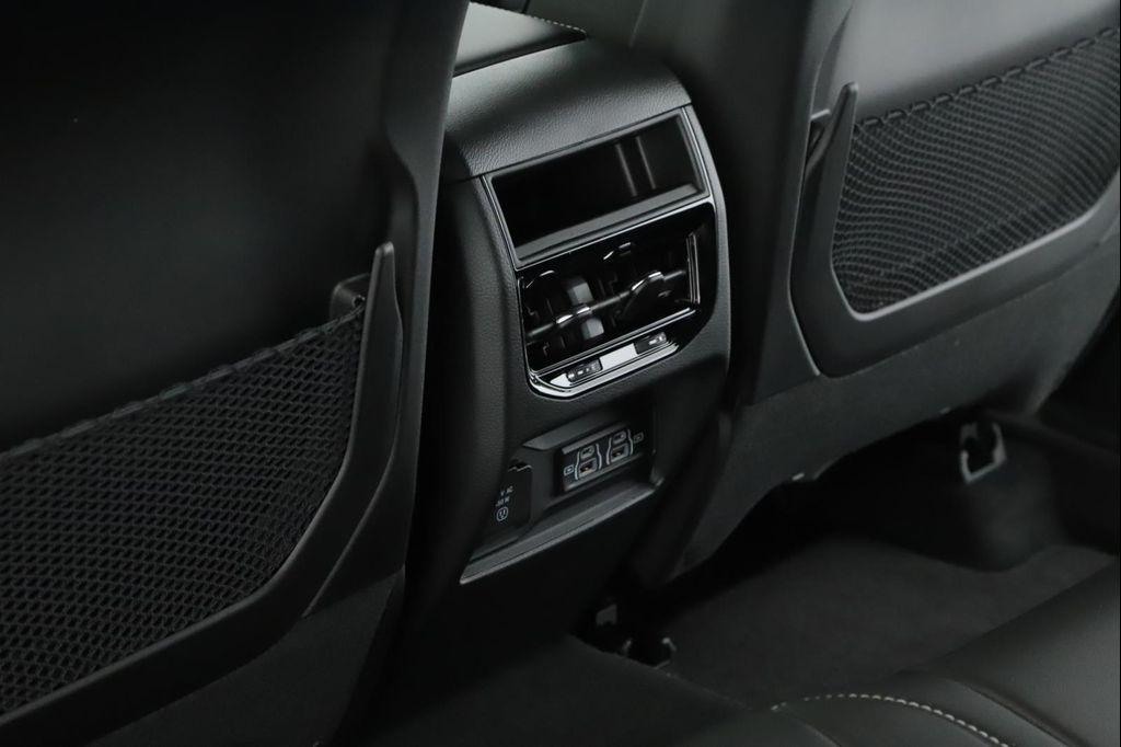 new 2025 Jeep Grand Cherokee car