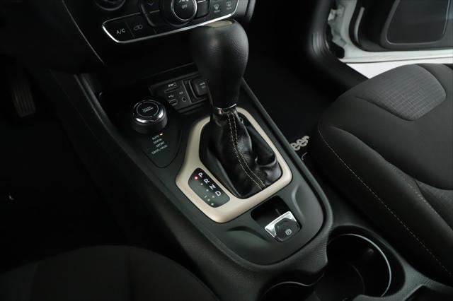 used 2015 Jeep Cherokee car, priced at $13,500