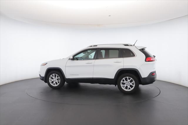 used 2015 Jeep Cherokee car, priced at $13,500