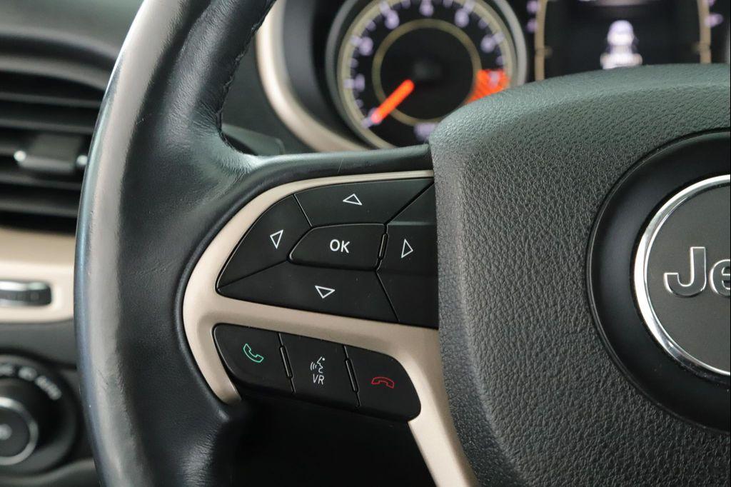 used 2015 Jeep Cherokee car, priced at $13,500
