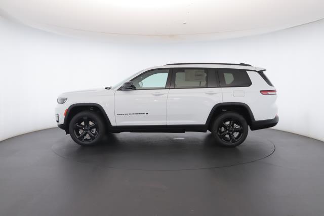 new 2025 Jeep Grand Cherokee L car