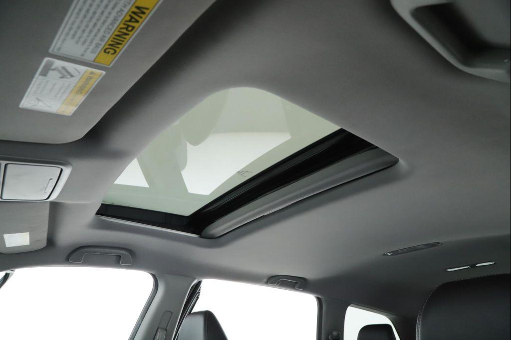 used 2022 Honda Pilot car, priced at $28,900