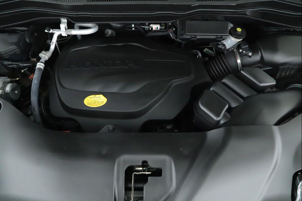 used 2022 Honda Pilot car, priced at $28,900