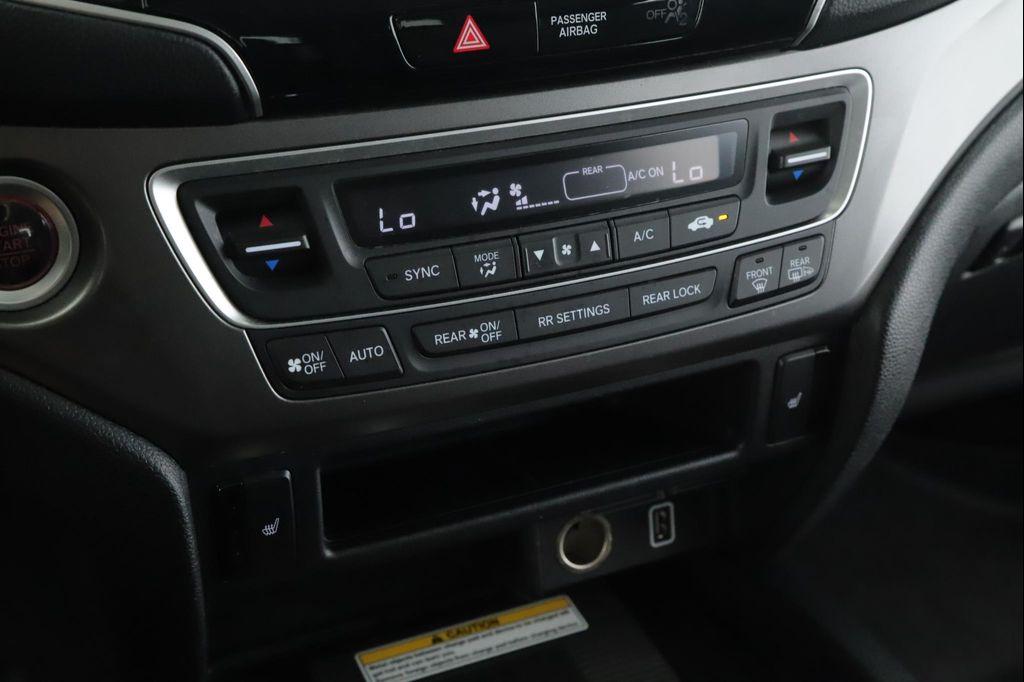 used 2022 Honda Pilot car, priced at $28,900