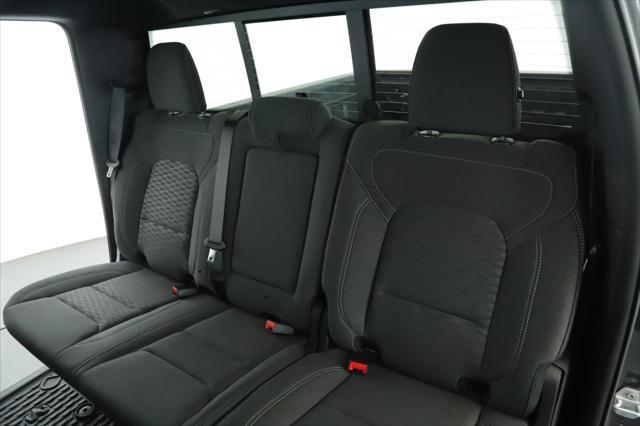 new 2025 Ram 1500 car, priced at $61,615