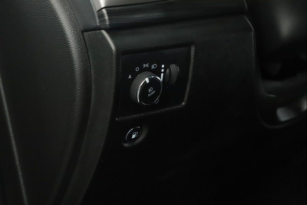 used 2022 Jeep Grand Cherokee car, priced at $31,500