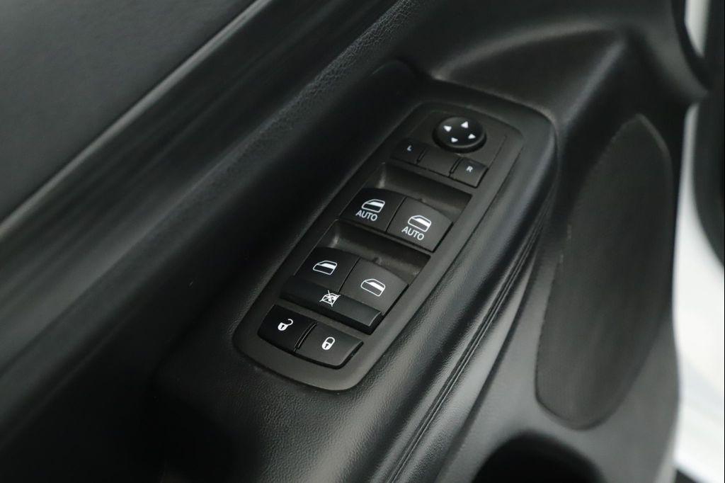 used 2022 Jeep Grand Cherokee car, priced at $31,500