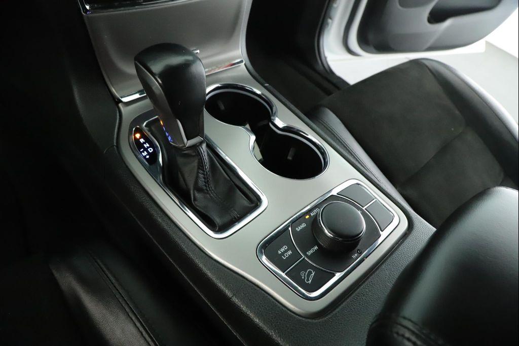 used 2022 Jeep Grand Cherokee car, priced at $31,500