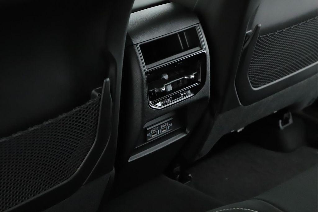 new 2025 Jeep Grand Cherokee car