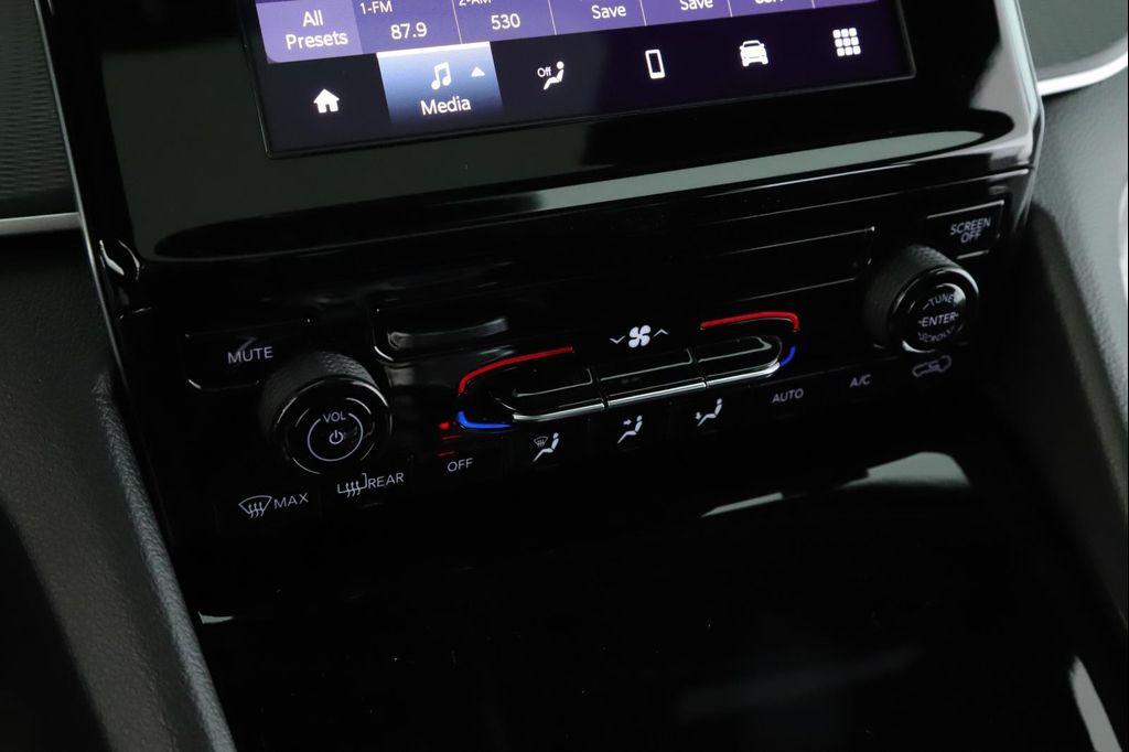 new 2025 Jeep Grand Cherokee car