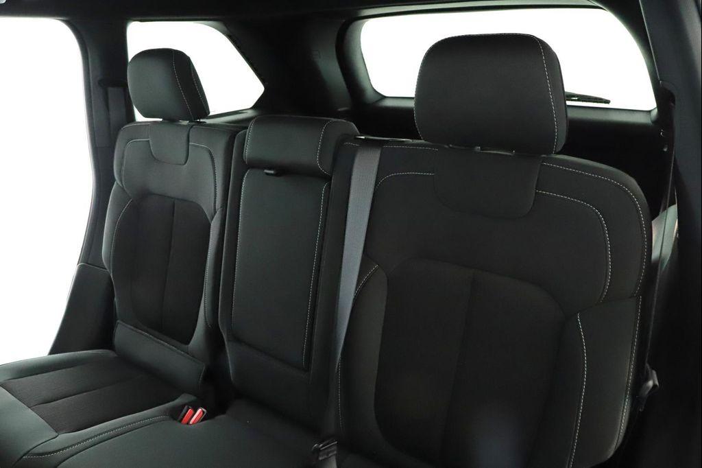 new 2025 Jeep Grand Cherokee car