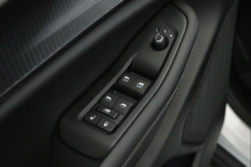 new 2025 Jeep Grand Cherokee car