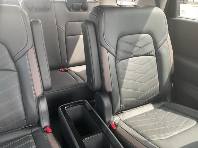 new 2025 Nissan Pathfinder car, priced at $52,434