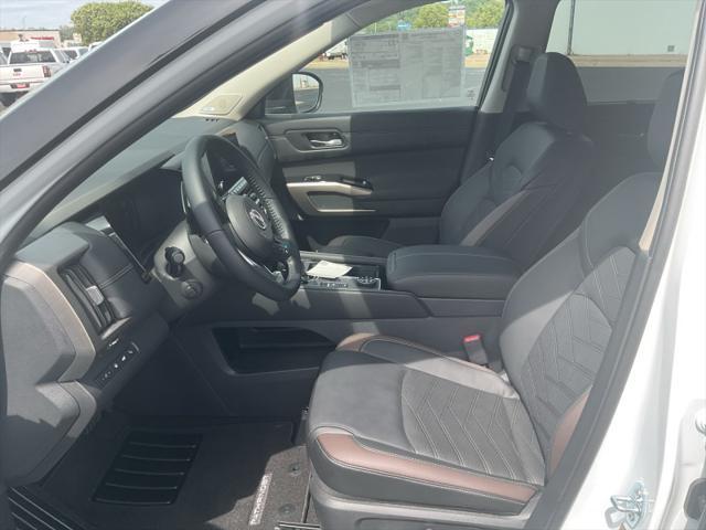 new 2025 Nissan Pathfinder car, priced at $52,434