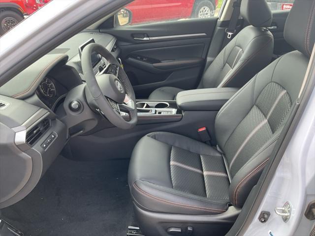 new 2025 Nissan Altima car, priced at $33,109