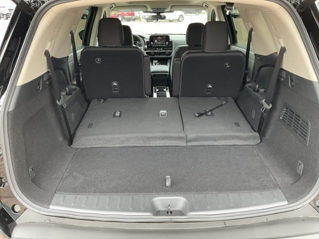 new 2025 Nissan Pathfinder car, priced at $46,174