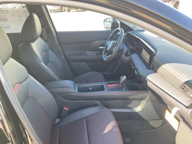 new 2025 Nissan Kicks car, priced at $30,284