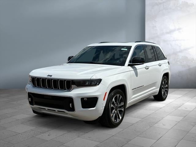 used 2022 Jeep Grand Cherokee car, priced at $38,495