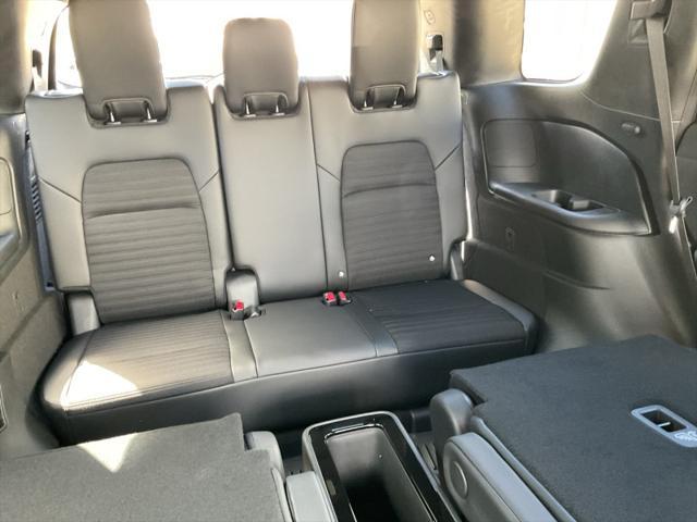 new 2025 Nissan Pathfinder car, priced at $45,074