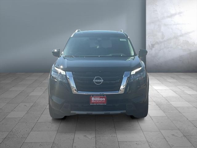 new 2025 Nissan Pathfinder car, priced at $46,824