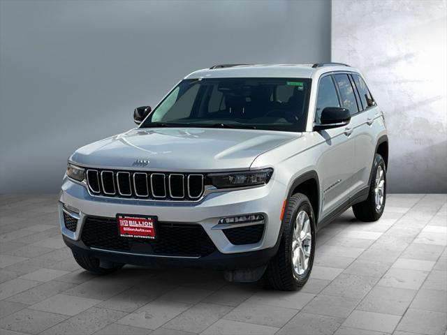 used 2023 Jeep Grand Cherokee car, priced at $31,900
