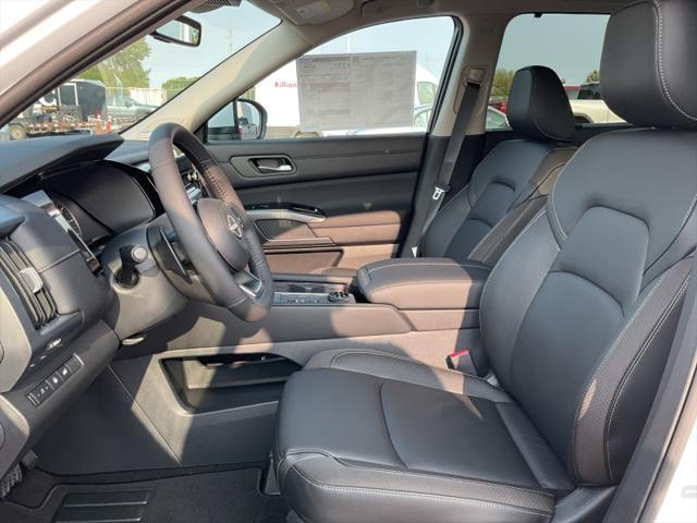 new 2025 Nissan Pathfinder car, priced at $50,404