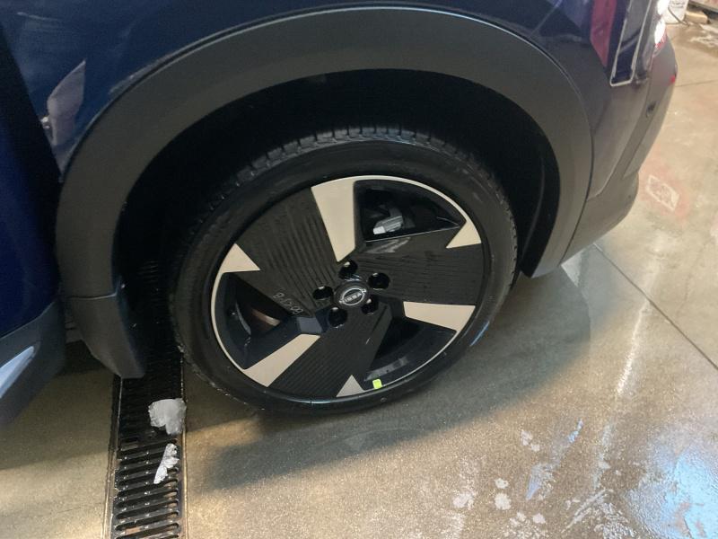 new 2025 Nissan Kicks car, priced at $27,209